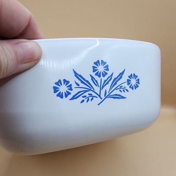 Corning Ware Blue Cornflower 1 Quart (P-1-B) Dish with Lid - Picture 4 of 5